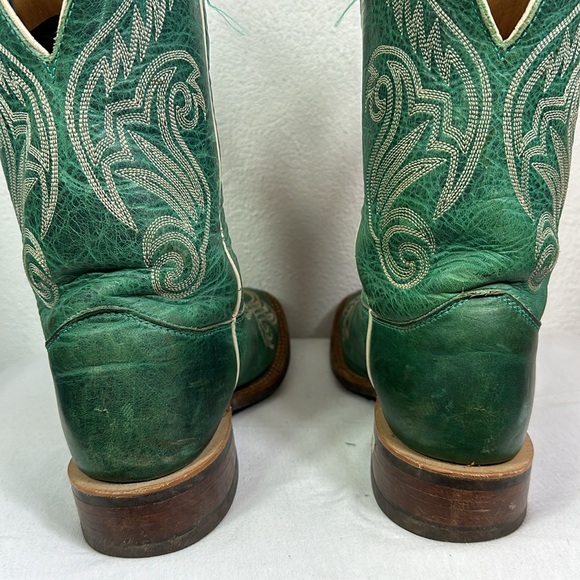 Justin boots SIZE 8 1/2 B - Picture 9 of 17